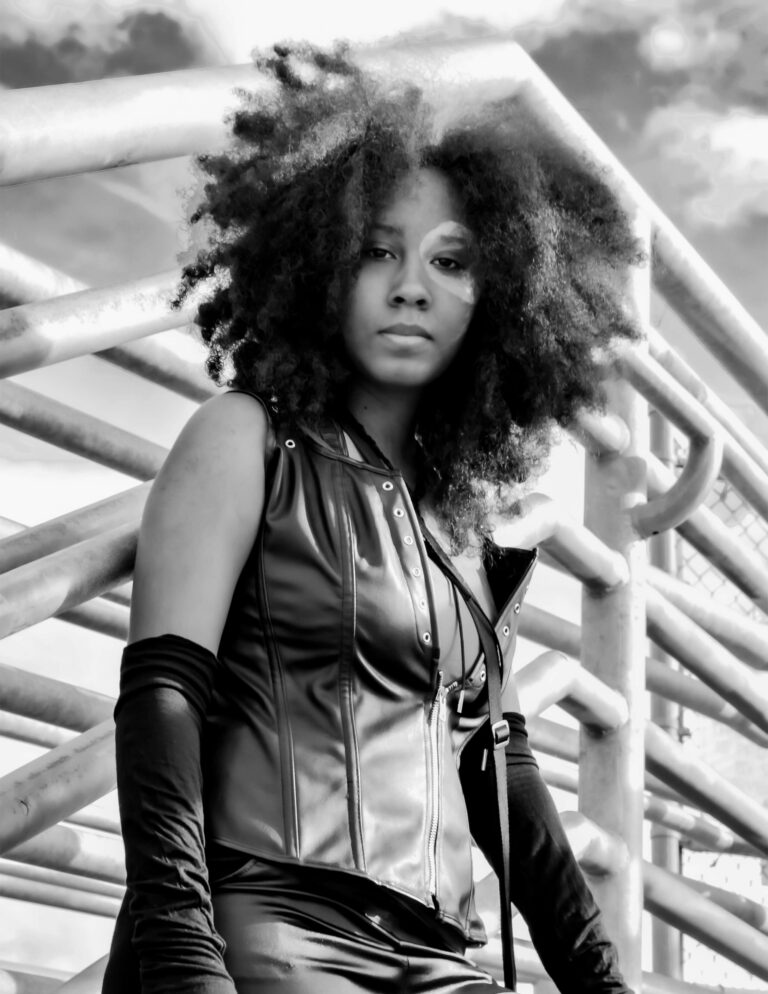 Shutter Odyssey Magazine, issue #1 volume 2 - Cover photo Sandy Buck